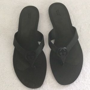 Gucci black rubber sandals